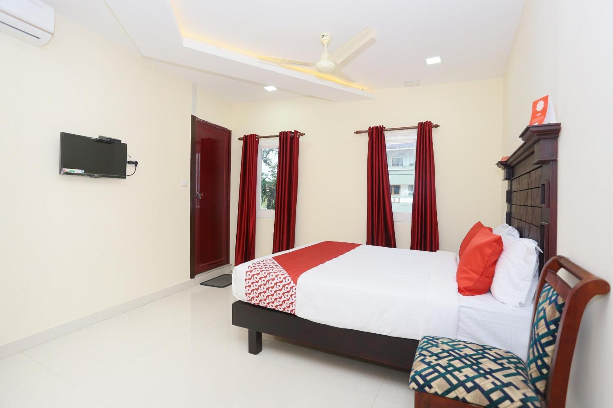 Hotel O Malabar Plaza Kochi Екстер'єр фото
